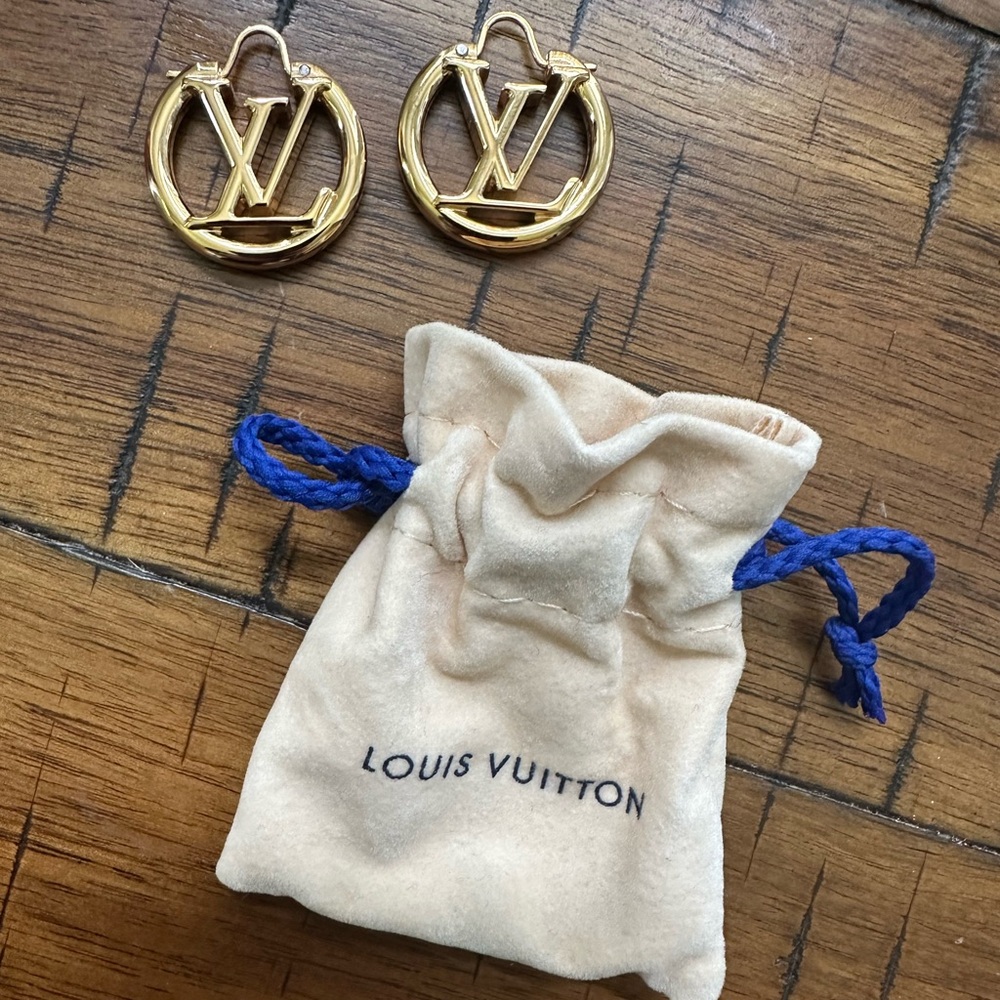 Louis Vuitton Louise PM earrings
